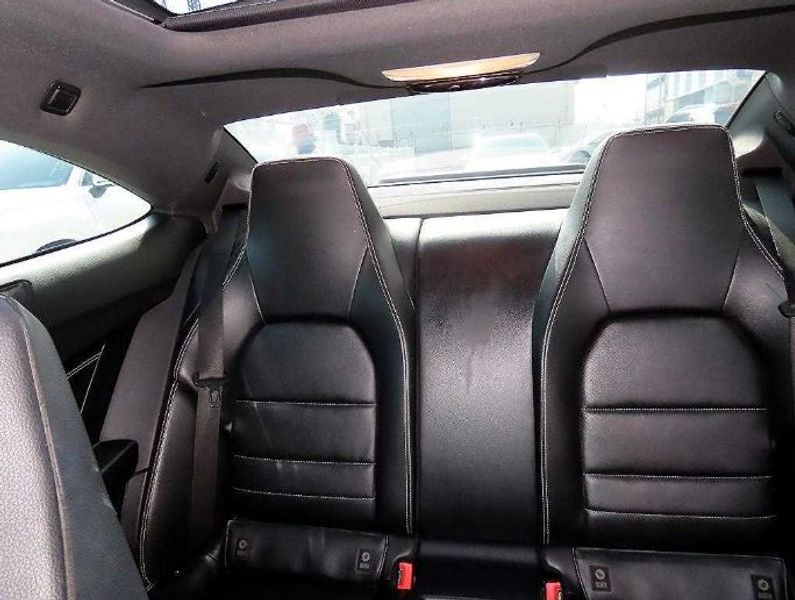 2013 Mercedes-Benz C-Class C220 CDI Coupe photo 14