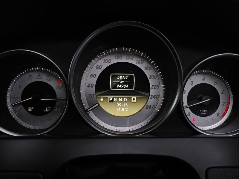2012 Mercedes-Benz C-Class C200 CGI AVANTGARDE photo 8