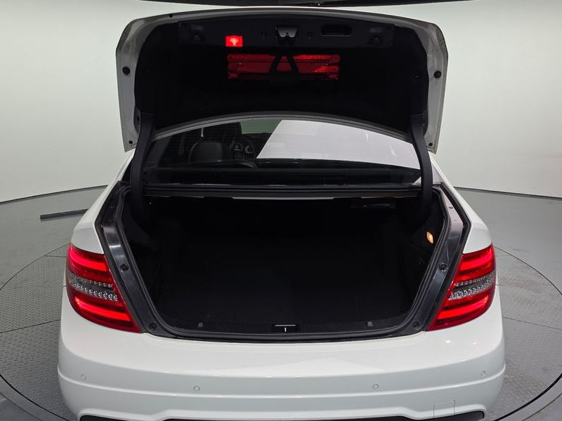 2012 Mercedes-Benz C-Class C200 CGI AVANTGARDE photo 20