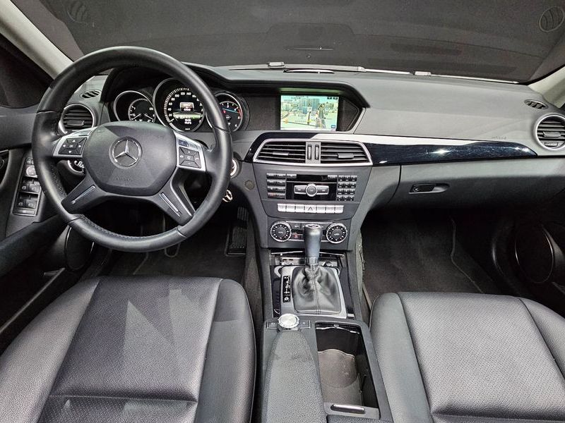 2013 Mercedes-Benz C-Class C220 CDI BlueEFFICIENCY photo 7