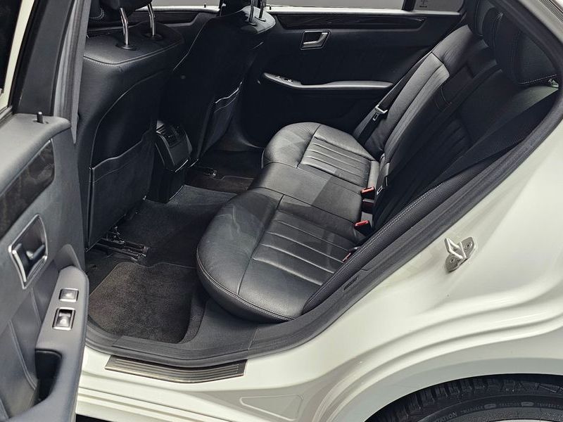 2014 Mercedes-Benz E-Class E220 CDI Avantgarde photo 12