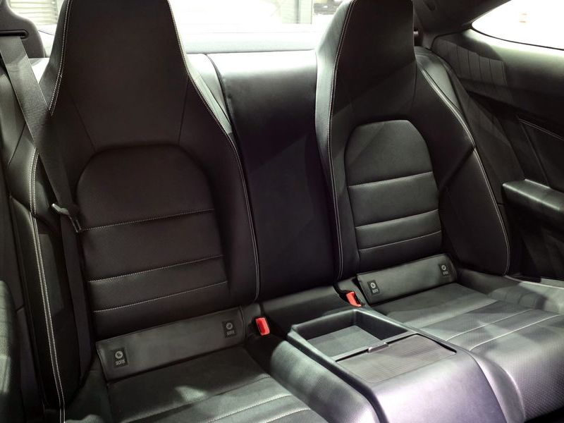 2013 Mercedes-Benz C-Class C220 CDI Coupe photo 12