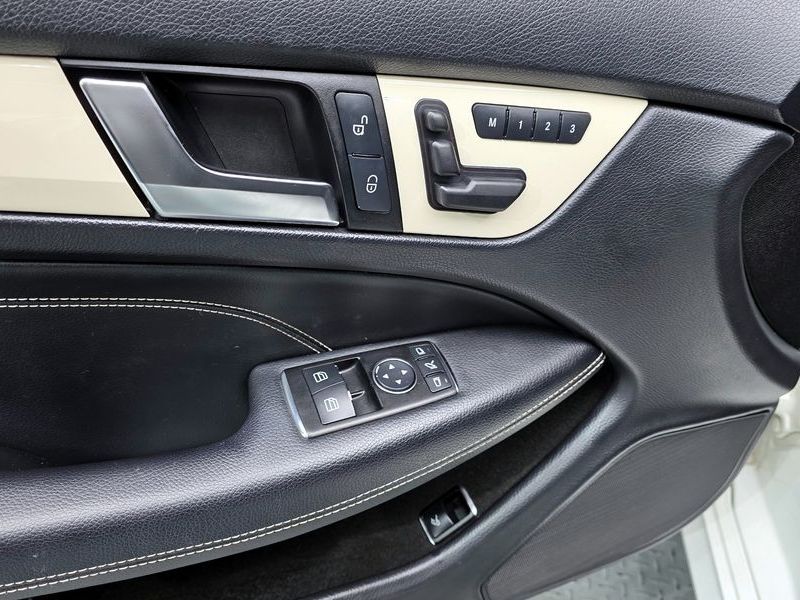 2013 Mercedes-Benz C-Class C220 CDI Coupe photo 16