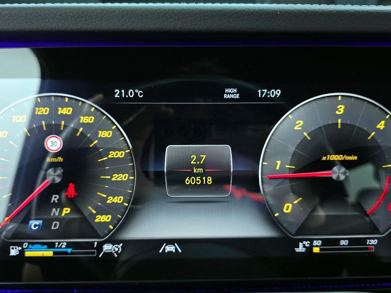 2023 Mercedes-Benz CLA G400d photo 8