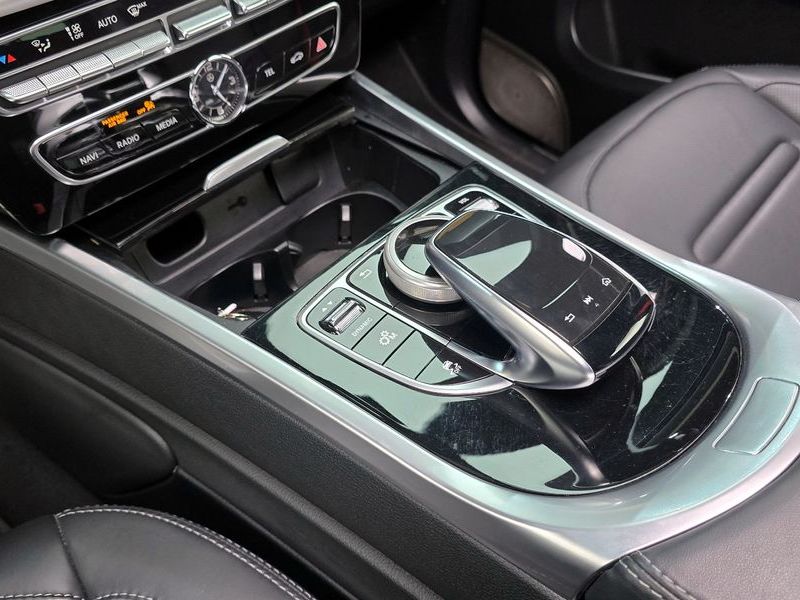 2023 Mercedes-Benz CLA G400d photo 18