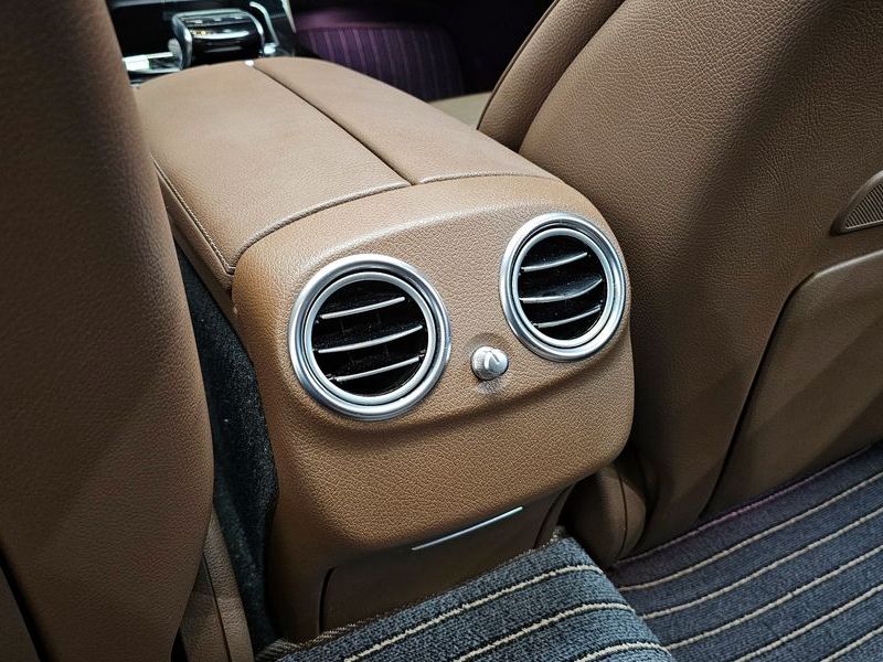 2019 Mercedes-Benz E-Class E300 4MATIC Avnatgarde photo 30