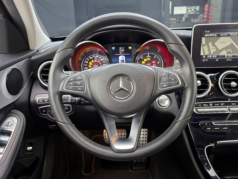 2018 Mercedes-Benz C-Class C220 d Avantgarde photo 14