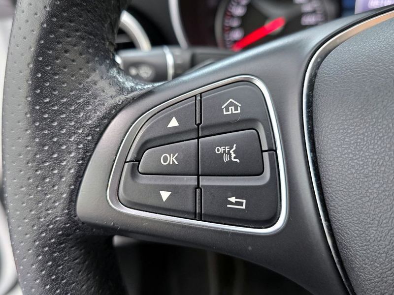 2018 Mercedes-Benz C-Class C220 d Avantgarde photo 29