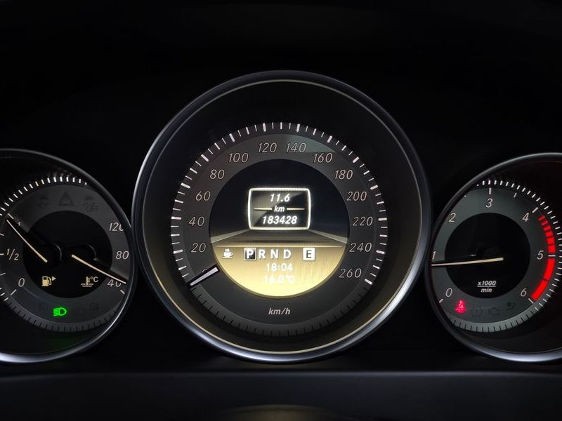 2012 Mercedes-Benz C-Class C220 CDI BlueEFFICIENCY photo 8