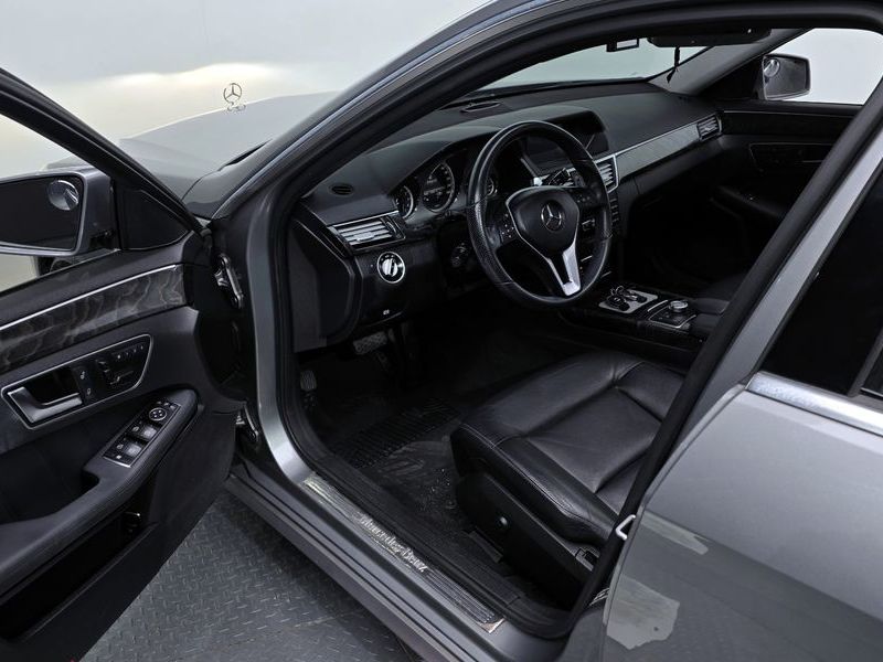 2013 Mercedes-Benz E-Class E220 CDI Avantgarde photo 11