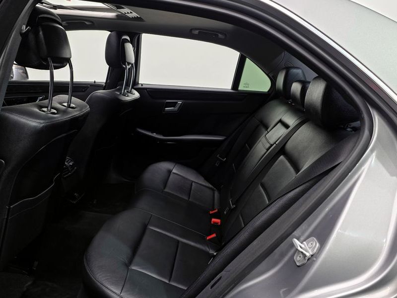 2013 Mercedes-Benz E-Class E220 CDI Avantgarde photo 12