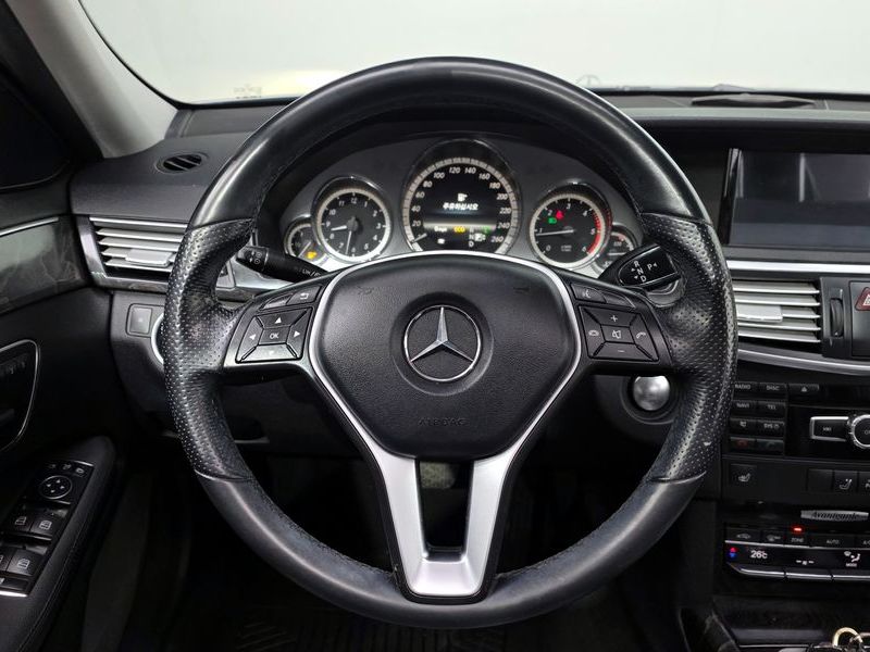 2013 Mercedes-Benz E-Class E220 CDI Avantgarde photo 13