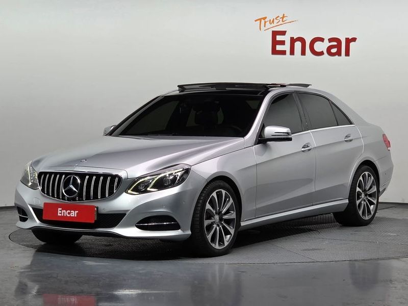 2014 Mercedes-Benz E-Class E250 CDI 4MATIC photo 1