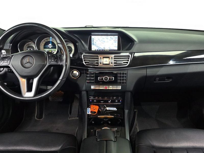 2014 Mercedes-Benz E-Class E250 CDI 4MATIC photo 7