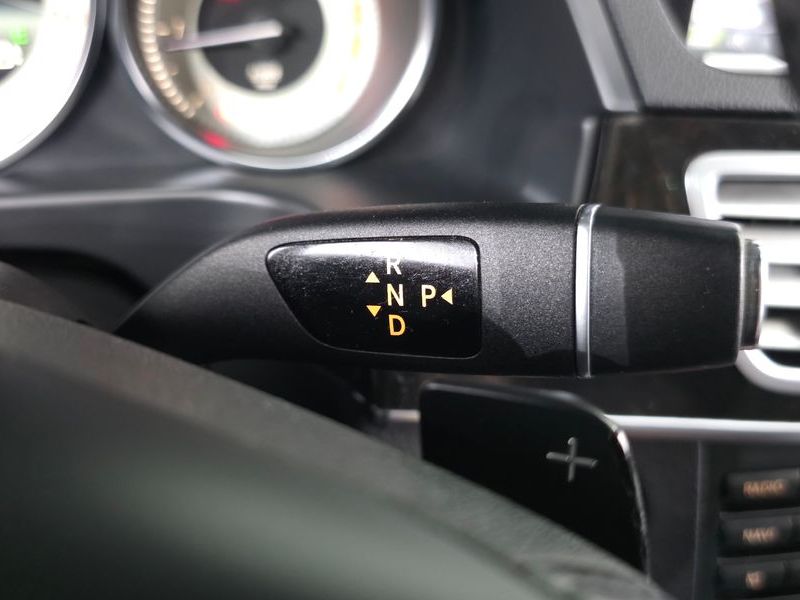 2014 Mercedes-Benz E-Class E250 CDI 4MATIC photo 9
