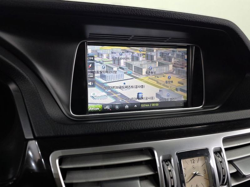 2014 Mercedes-Benz E-Class E250 CDI 4MATIC photo 14