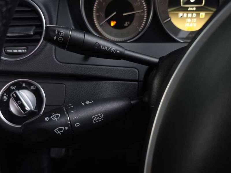 2012 Mercedes-Benz C-Class C220 CDI BlueEFFICIENCY photo 15