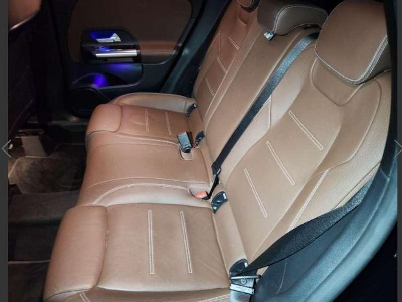 2020 Mercedes-Benz A-Class GLA250 4MATIC photo 9