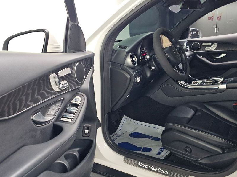 2019 Mercedes-Benz C-Class GCL300 4MATIC Coupe photo 10