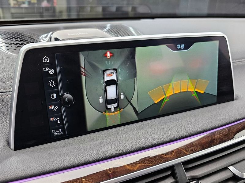 2016 BMW 7 Series 750Li xDrive photo 15