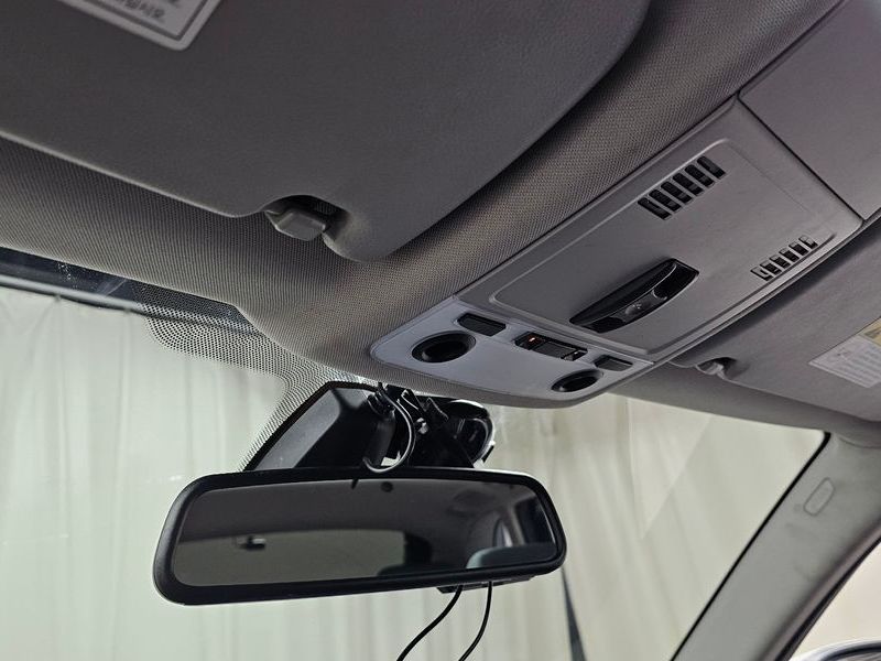 2012 BMW X1 xDrive 18d photo 16