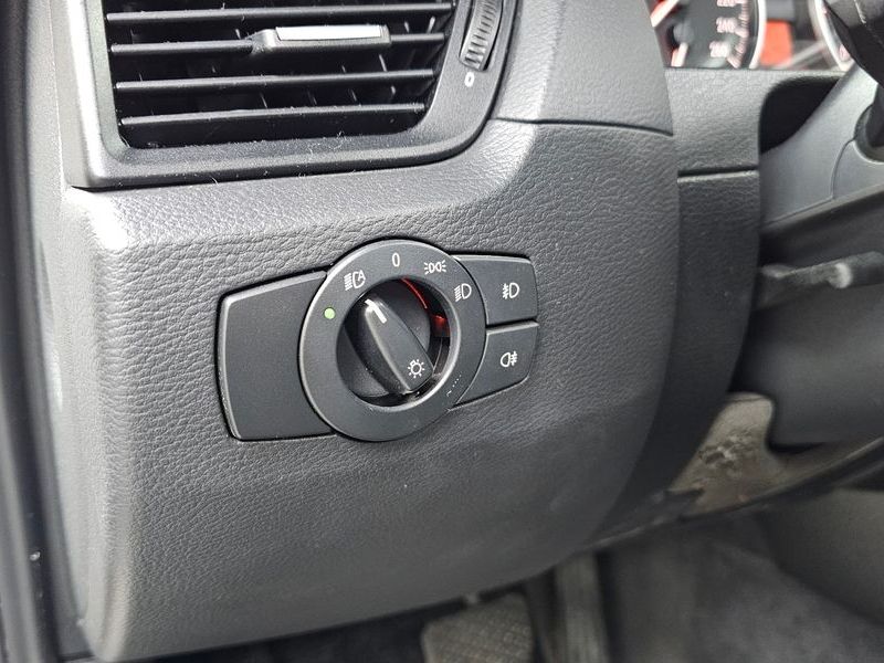 2012 BMW X1 xDrive 18d photo 17