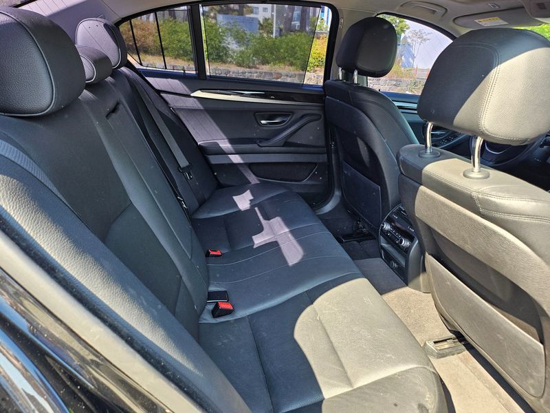2015 BMW 5 Series 528i xDrive photo 12