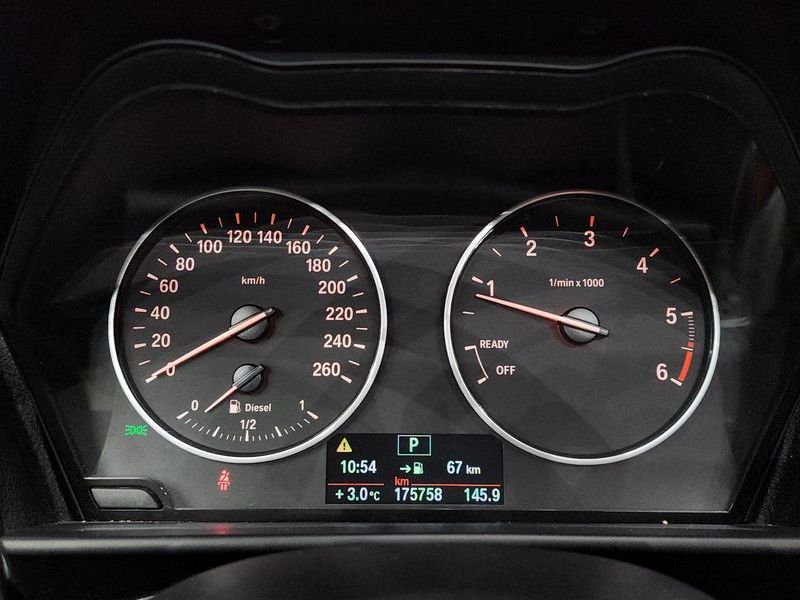 2014 BMW 1 Series 118d Urban Pack1 5Dr photo 8