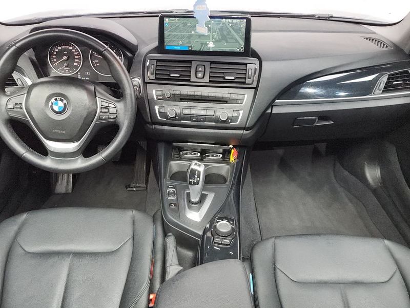 2014 BMW 1 Series 118d Urban Pack1 5Dr photo 7