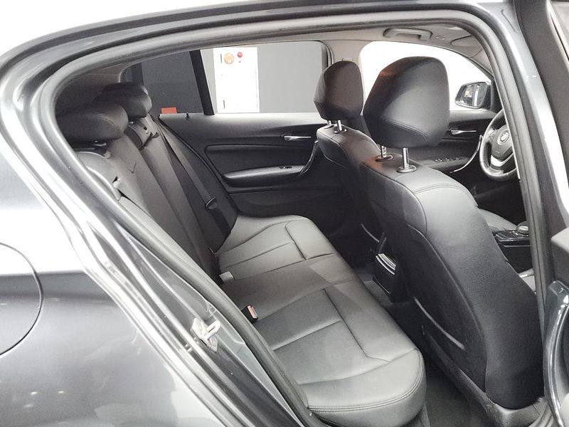 2014 BMW 1 Series 118d Urban Pack1 5Dr photo 12
