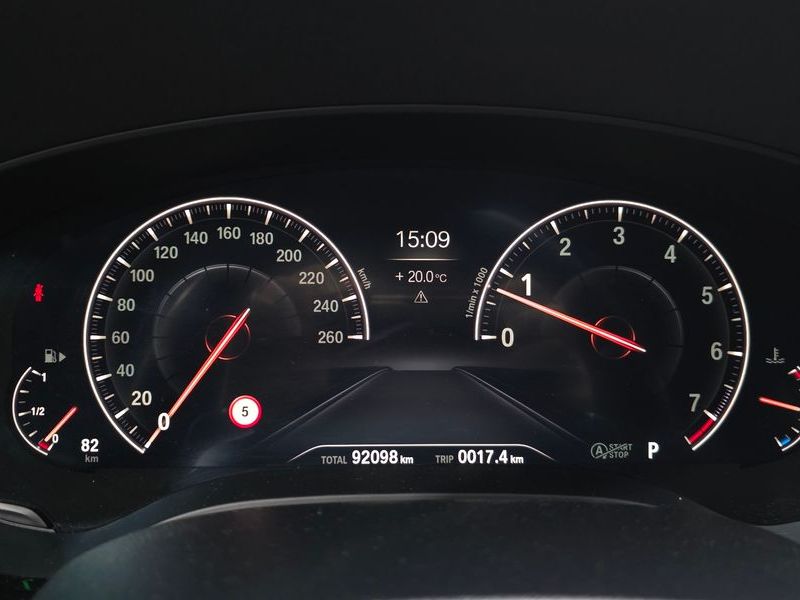 2019 BMW 5 Series 530i M Sport Package Plus photo 8