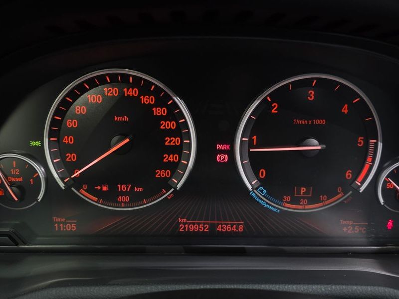 2013 BMW X3 xDrive 20d High photo 8