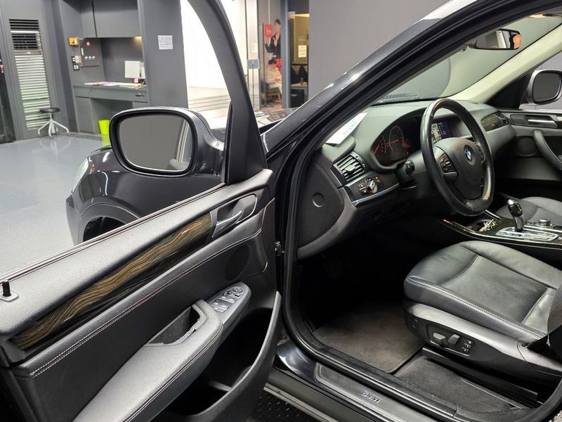 2013 BMW X3 xDrive 20d High photo 11
