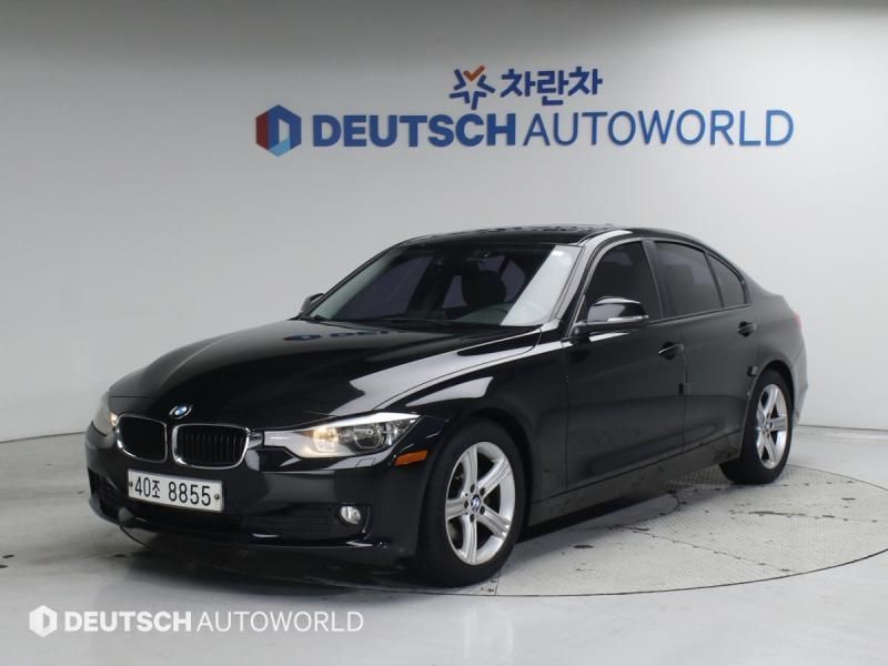 2012 BMW 3 Series 320d photo 1