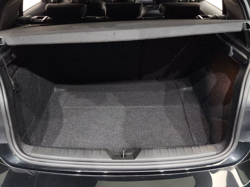 2018 BMW 1 Series 118d Sport 5Door photo 20