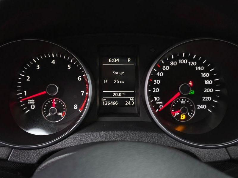 2012 Volkswagen Golf 1.4 TSI photo 8