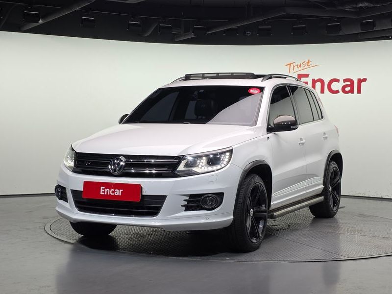 2016 Volkswagen Tiguan 2.0 TDI R-Line 5N photo 1
