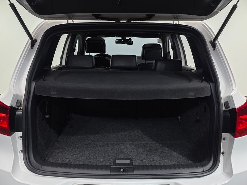 2016 Volkswagen Tiguan 2.0 TDI R-Line 5N photo 20