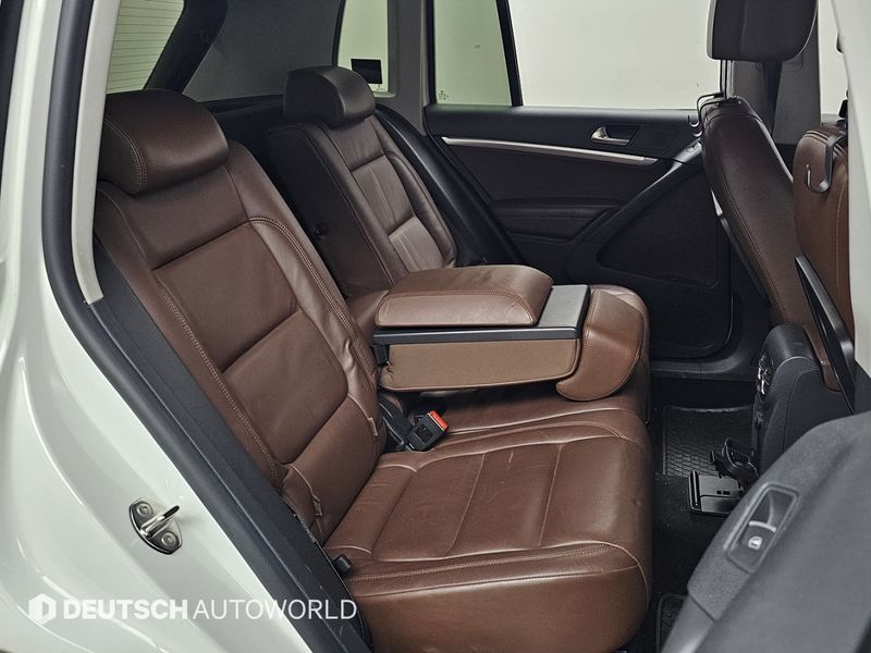 2012 Volkswagen Tiguan 2.0 TDI Comfort 5N photo 12