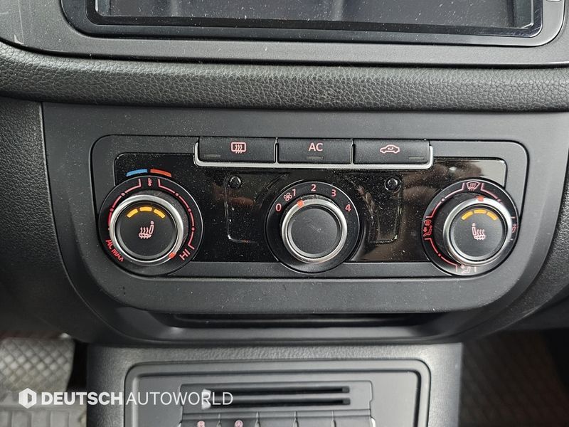 2012 Volkswagen Tiguan 2.0 TDI Comfort 5N photo 17