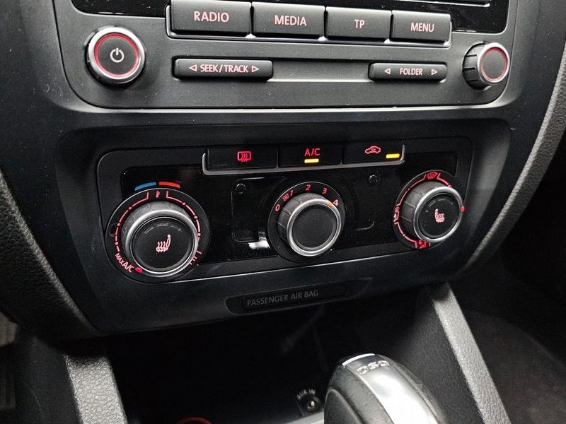2014 Volkswagen Jetta 1.6 TDI Blue Motion 6th photo 15