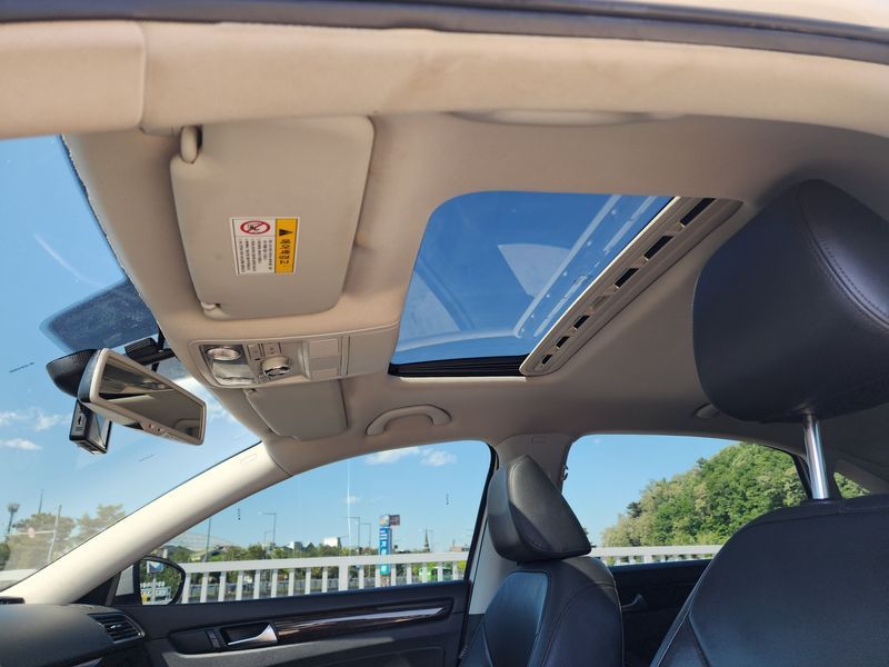 2015 Volkswagen Passat 2.0 TDI B7 photo 11
