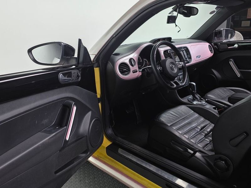 2013 Volkswagen Beetle 2.0 TDI Premium 3rd photo 10