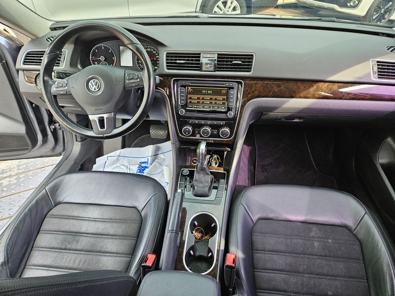 2015 Volkswagen Passat 2.0 TDI B7 photo 10