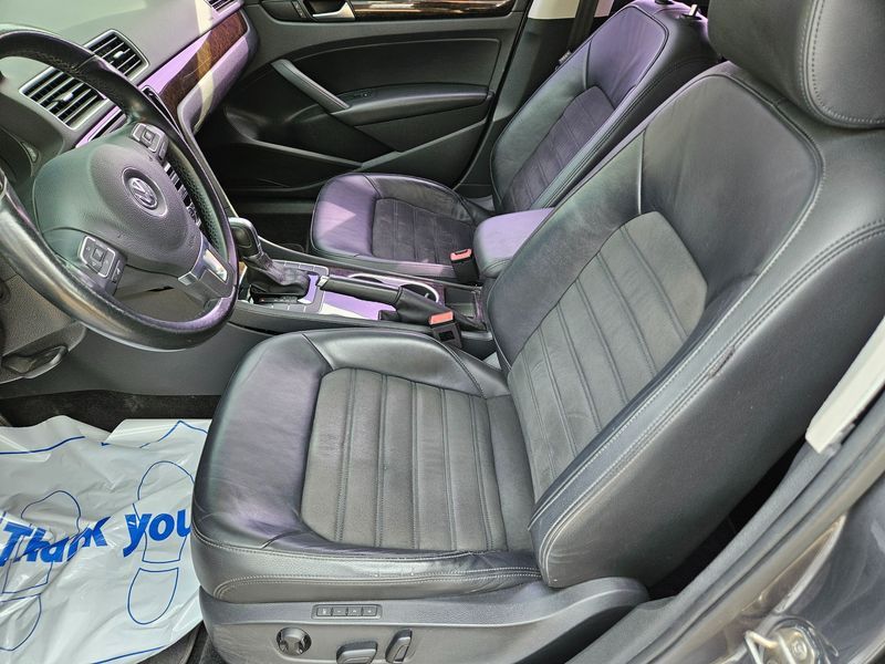 2015 Volkswagen Passat 2.0 TDI B7 photo 11