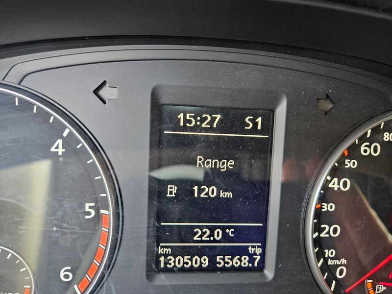 2015 Volkswagen Passat 2.0 TDI B7 photo 17