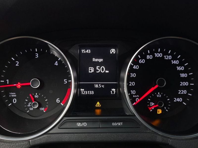 2016 Volkswagen Polo 1.4 TDI R-Line 5th photo 8