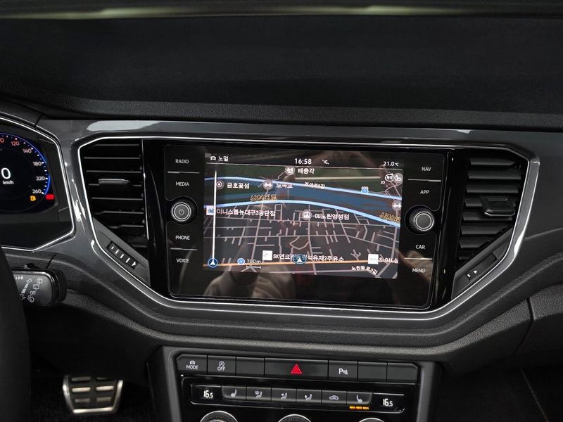 2022 Volkswagen T-Roc 2.0 TDI Premium photo 14