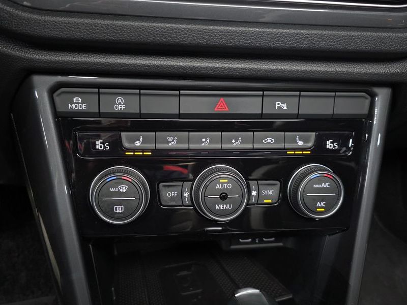 2022 Volkswagen T-Roc 2.0 TDI Premium photo 16