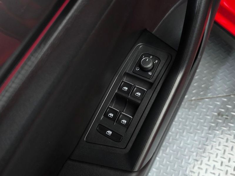 2022 Volkswagen T-Roc 2.0 TDI Premium photo 28